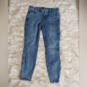 Kut from the Kloth skinny leg hi-waisted Women's jeans‎